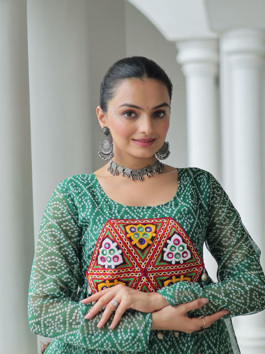 NAVRATRI LEHENGA CHOLI COLLECTIONS
