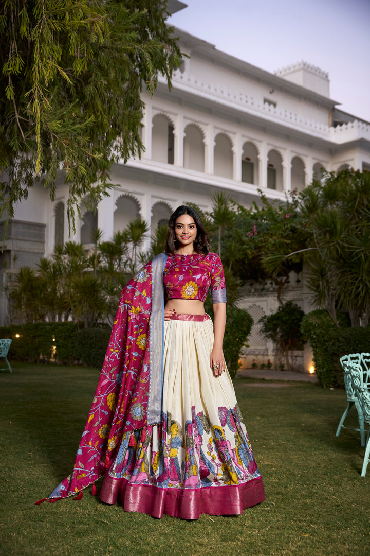Presenting a perfectly blended Tussar silk lehenga for charm