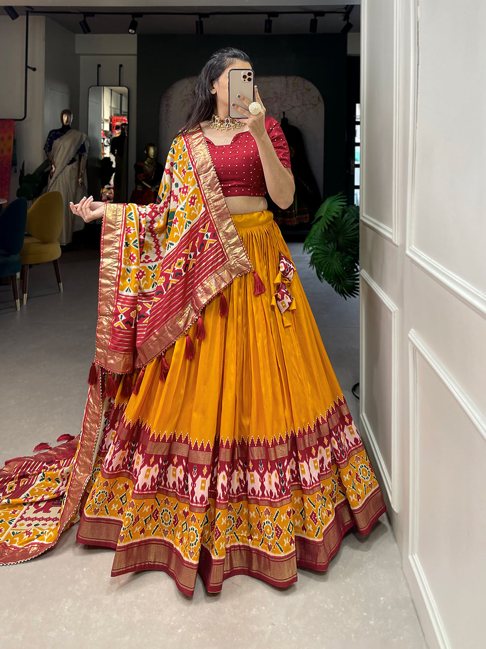 Tussar silk lehenga for festivel  season to charm your look!✨