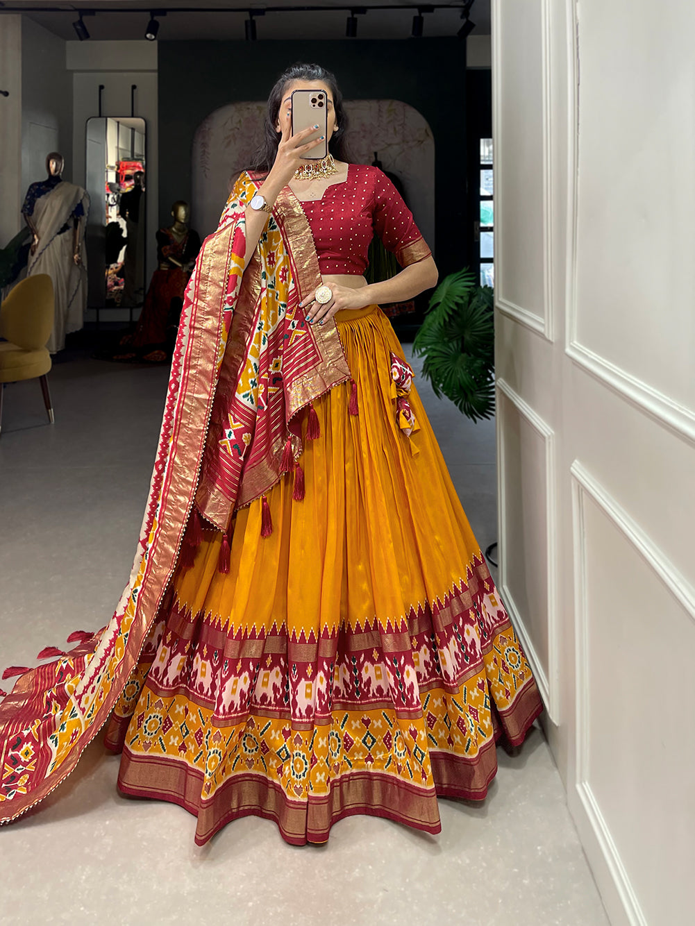 Tussar silk lehenga for festivel  season to charm your look!✨