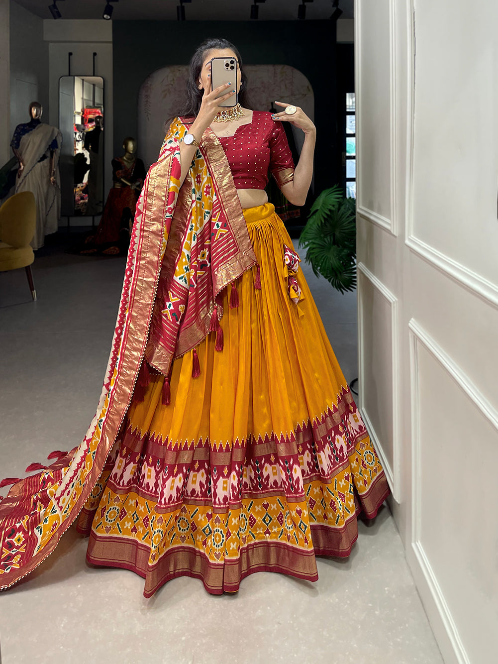 Tussar silk lehenga for festivel  season to charm your look!✨