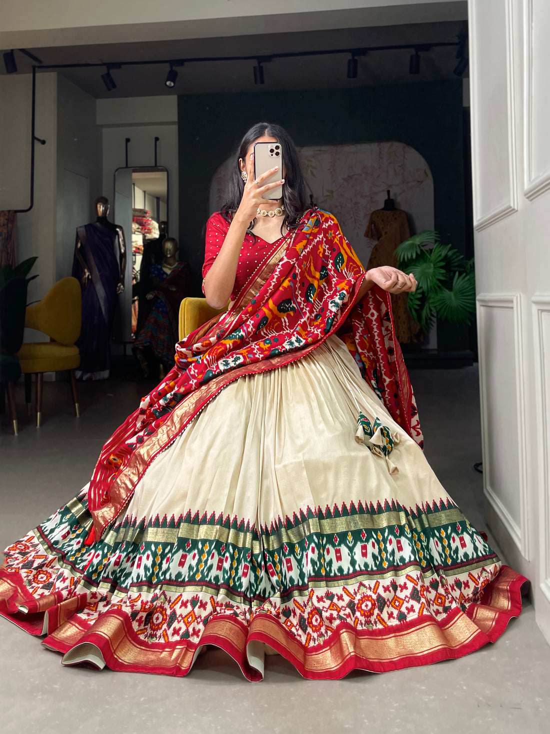 Tussar silk lehenga for festivel  season to charm your look!✨