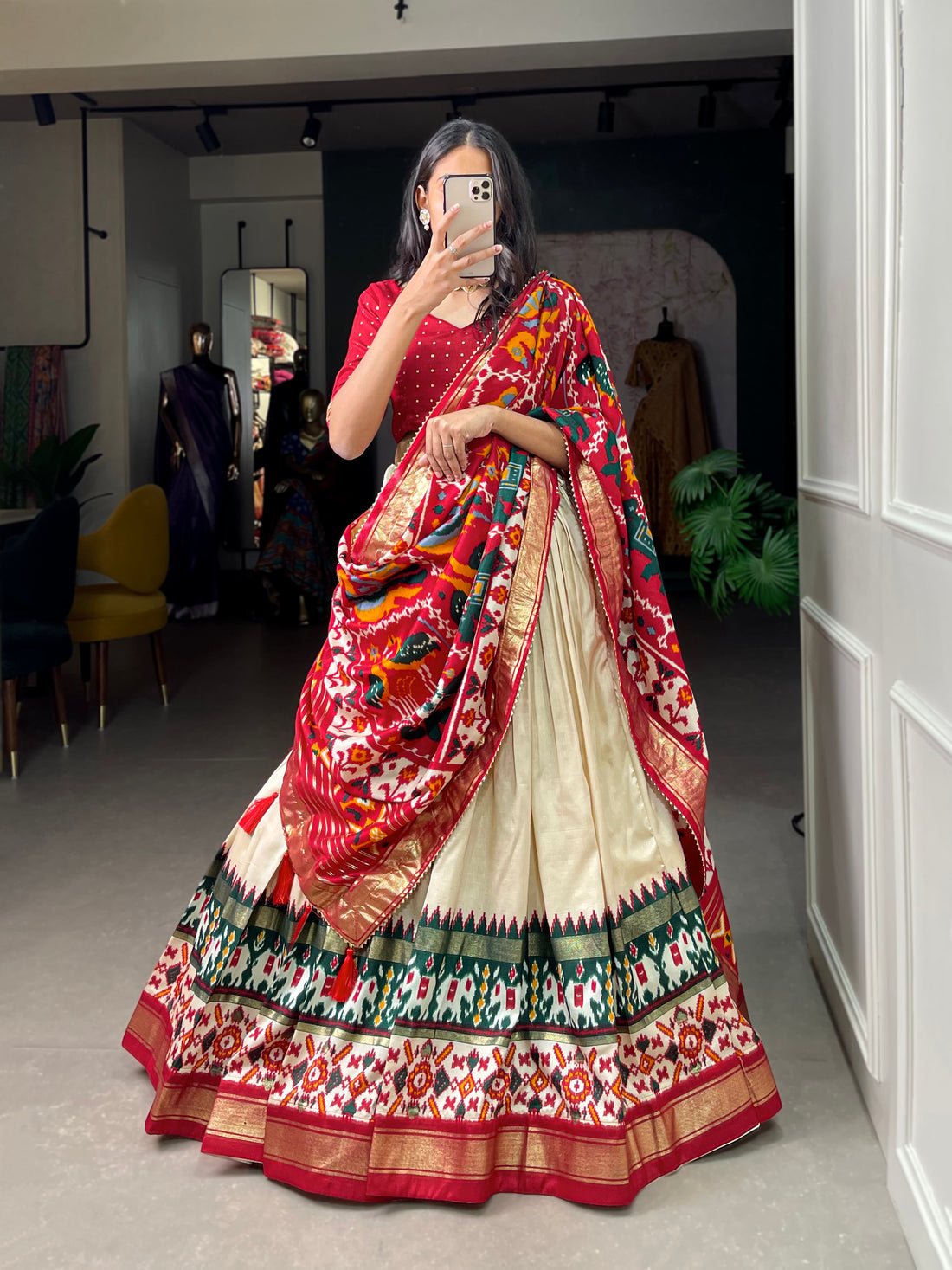 Tussar silk lehenga for festivel  season to charm your look!✨