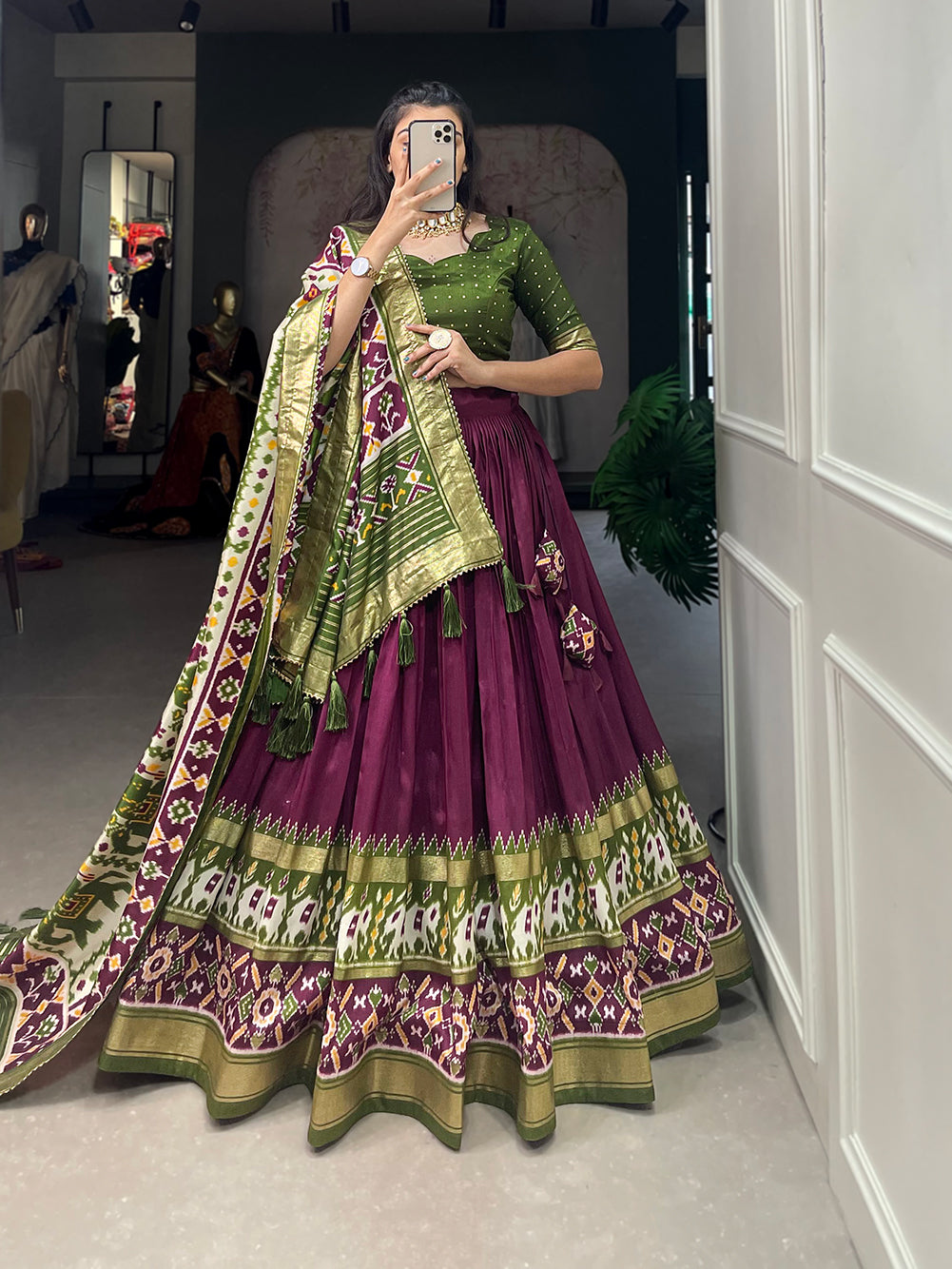 Tussar silk lehenga for festivel  season to charm your look!✨