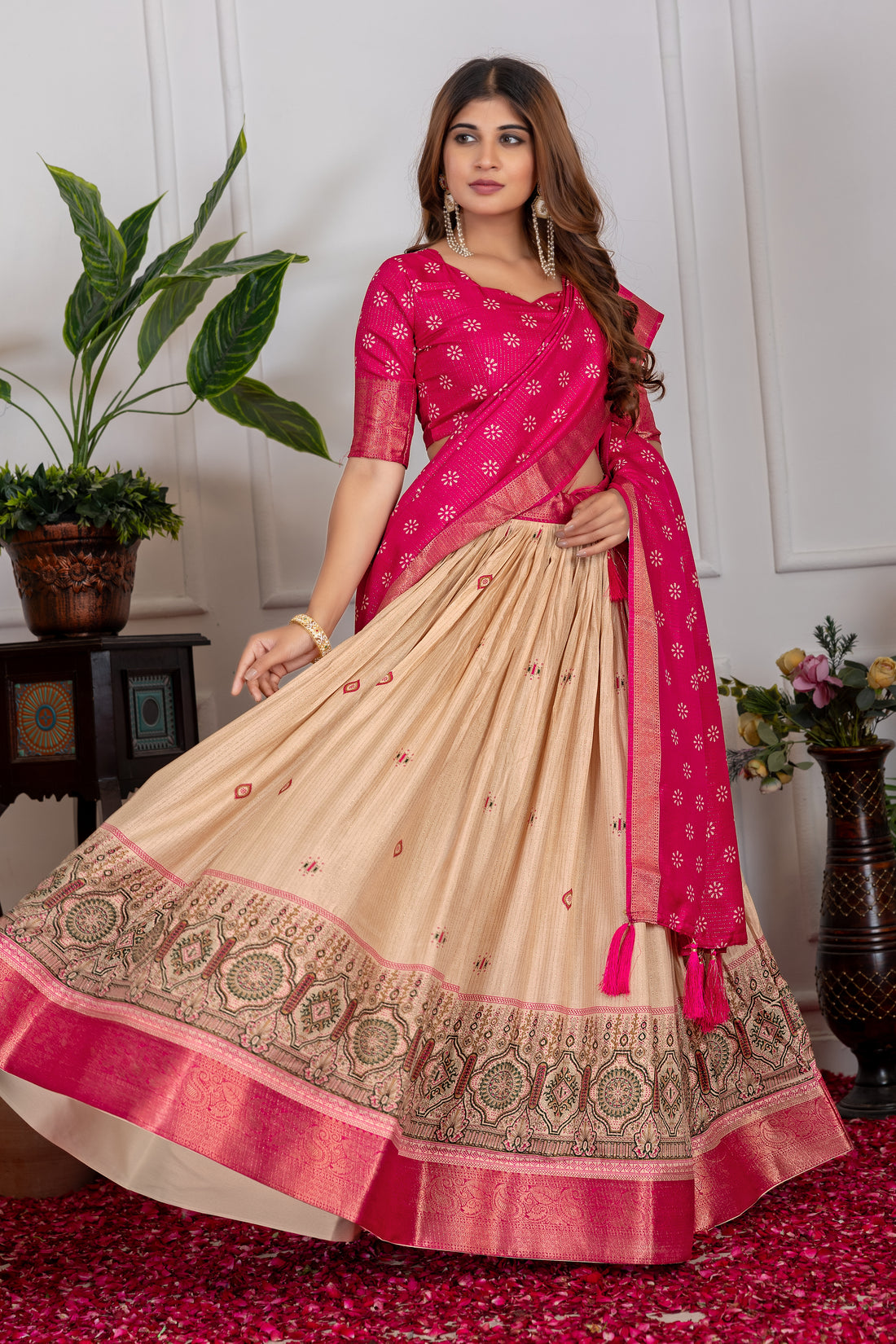 Tussar silk lehenga for festive season to charm your look!✨