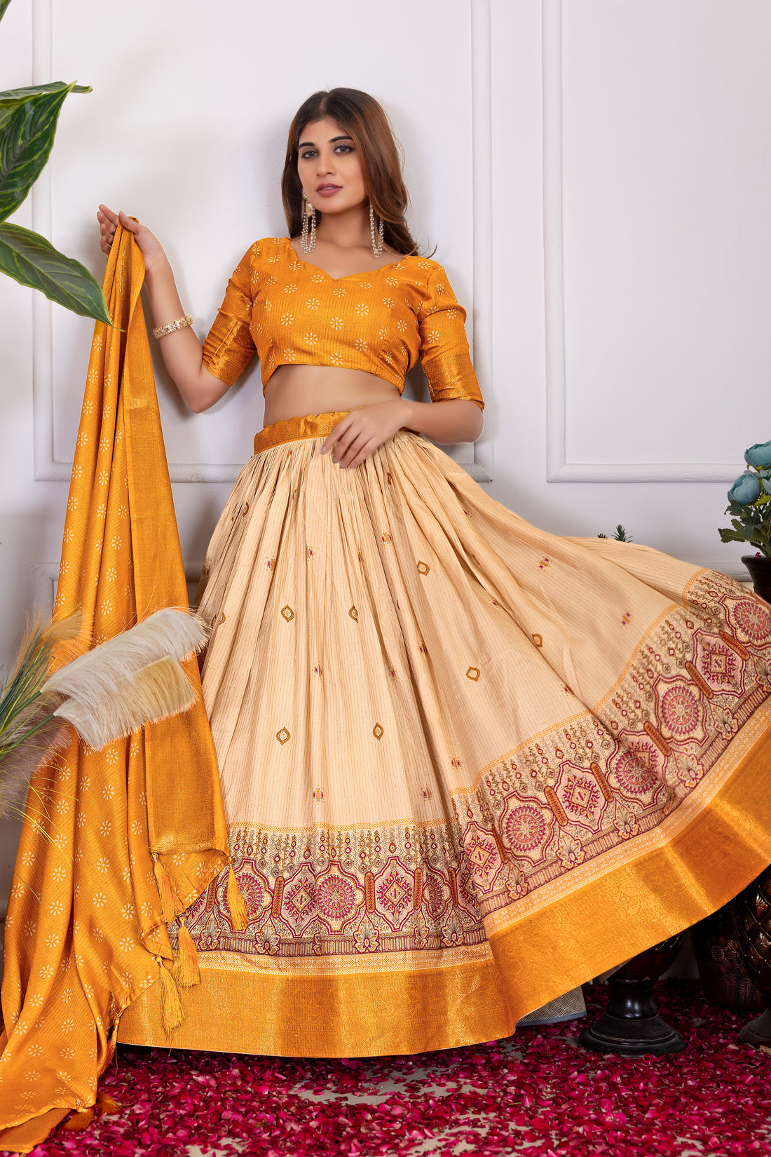 Tussar silk lehenga for festive season to charm your look!✨