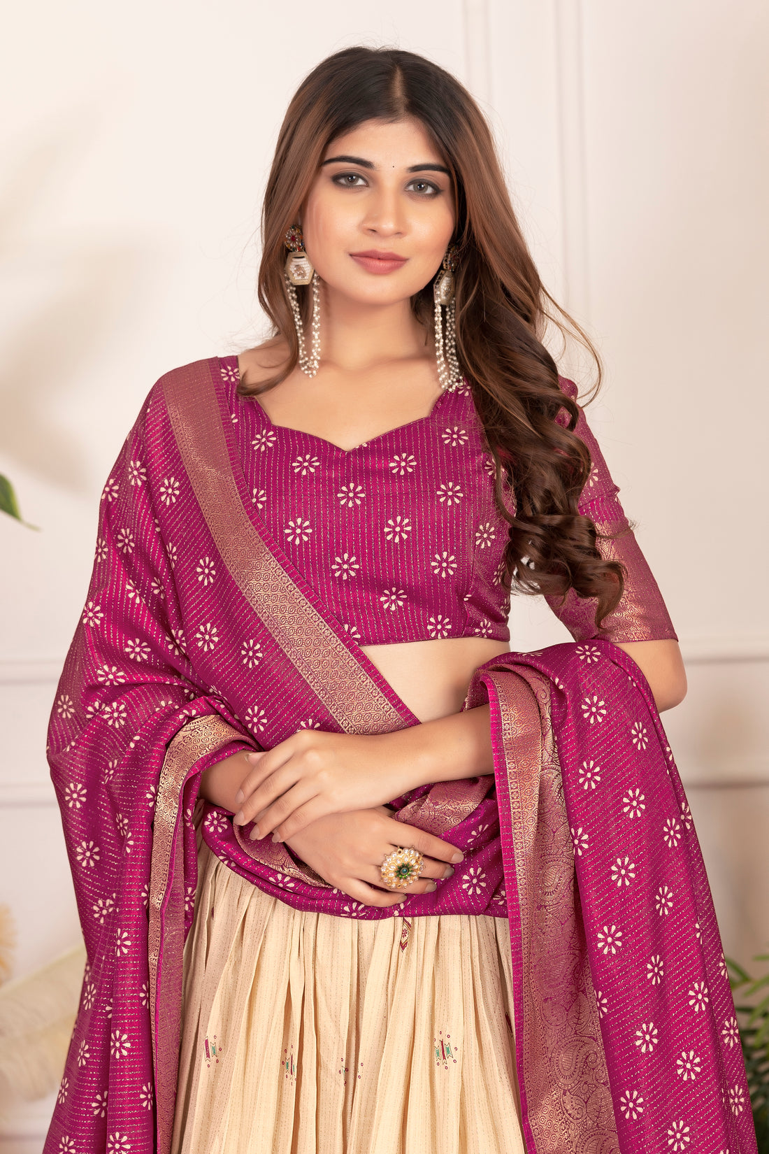 Tussar silk lehenga for festive season to charm your look!✨