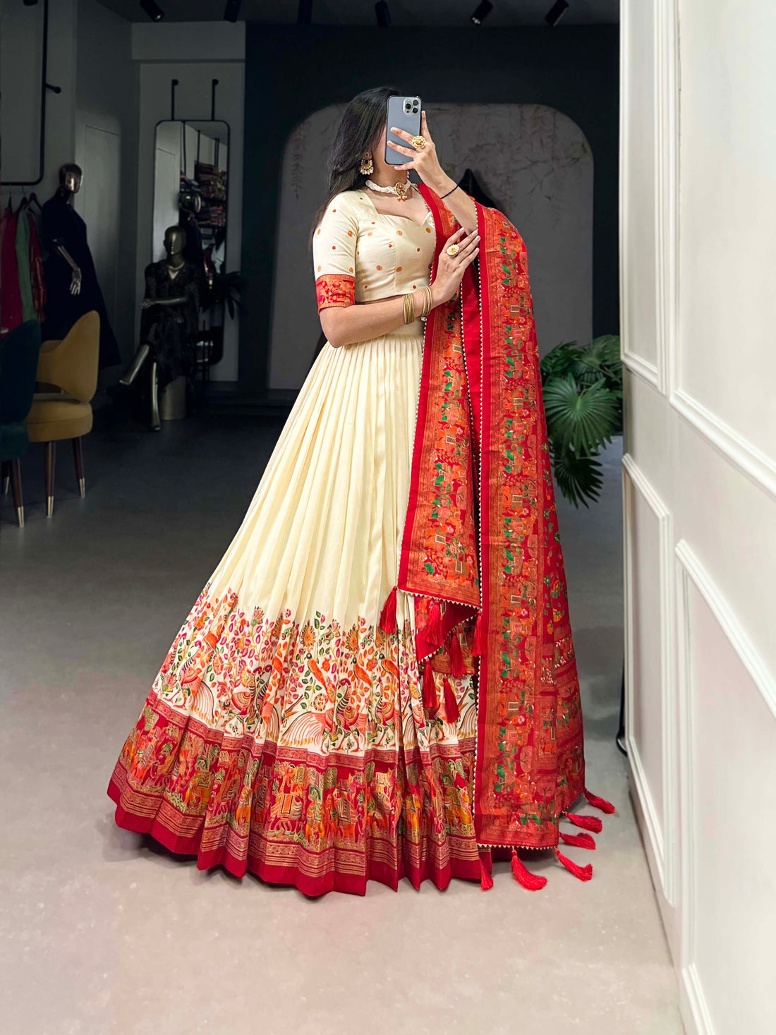 Exquisite Floral Fantasy: Tusser Silk Lehenga Choli with Intricate Print and Dupatta