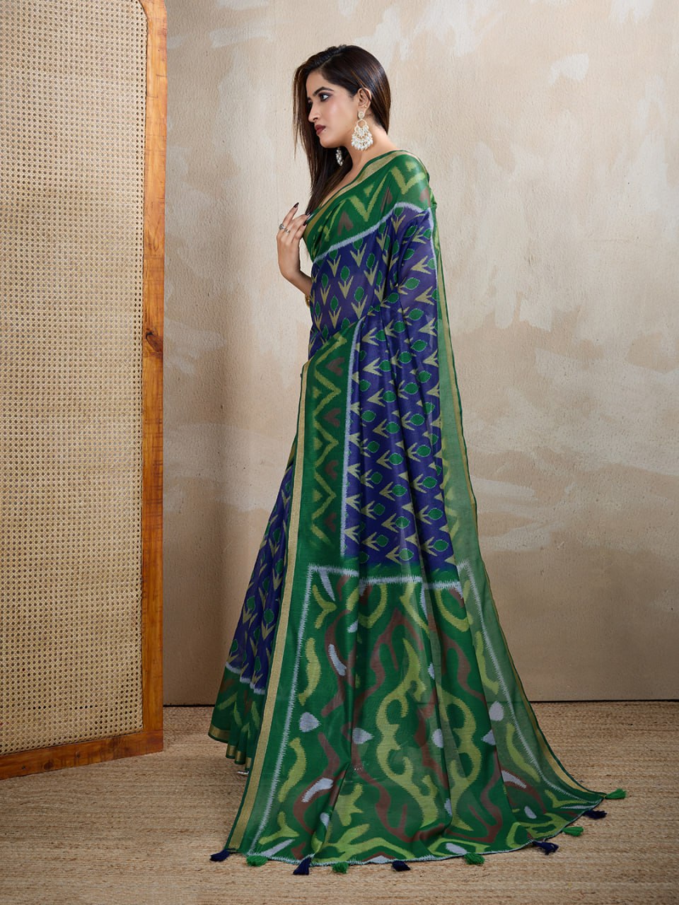 Green & Blue Ikat Printed Chanderi Saree