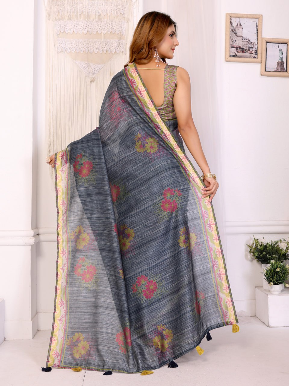 Grey Floral Printed Chanderi Saree