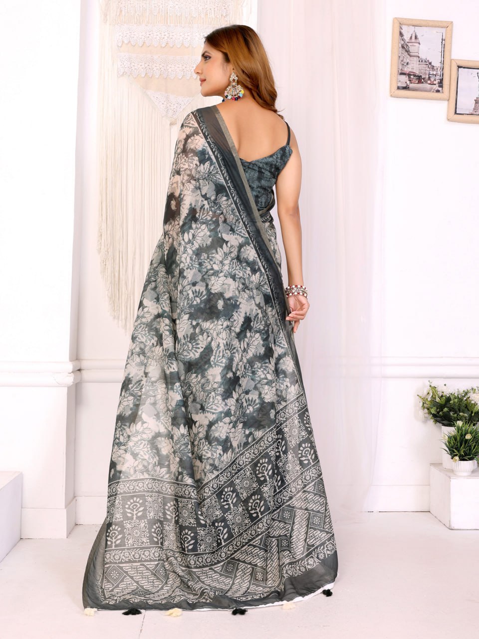 Elegant White Chanderi Saree