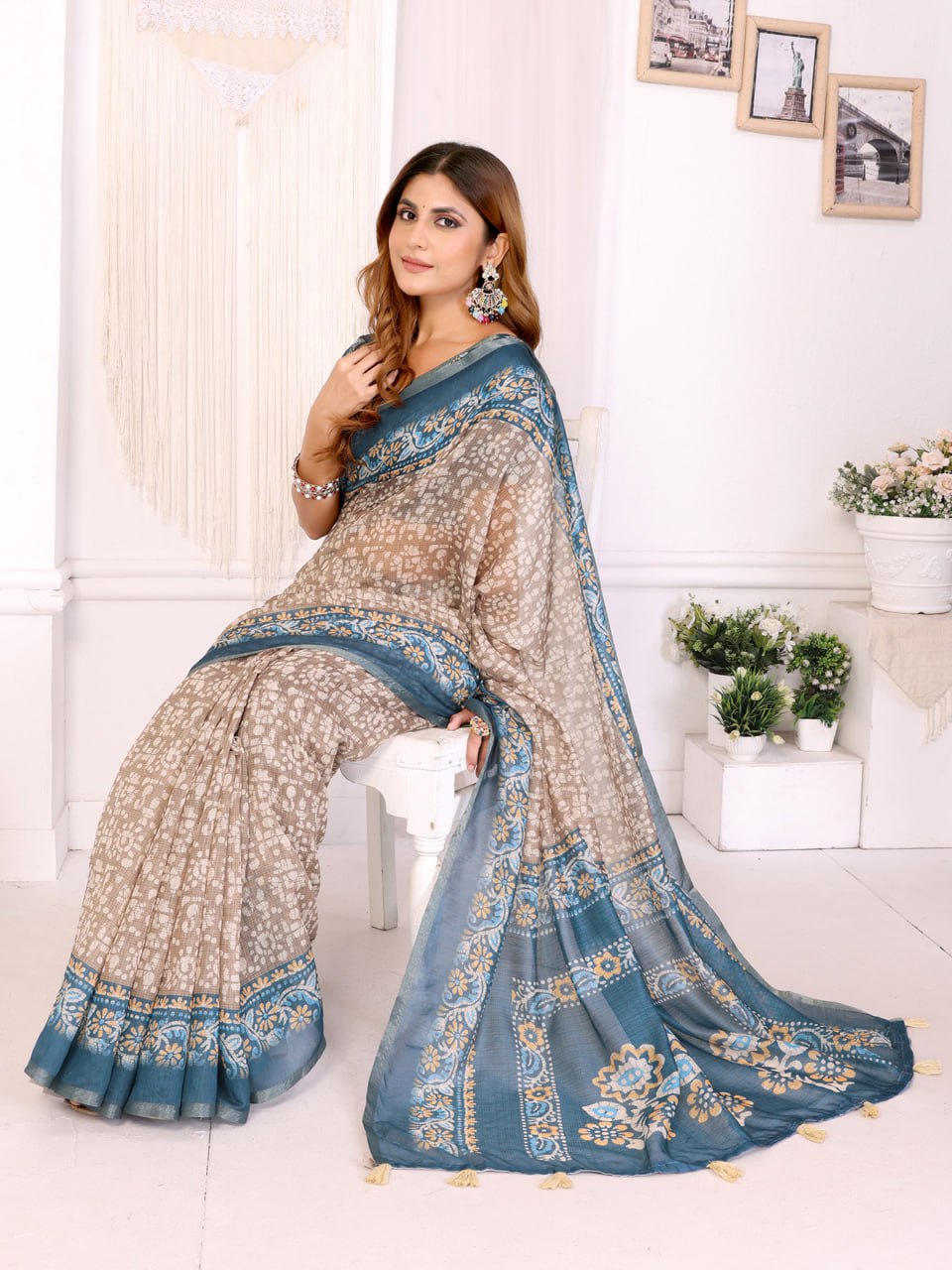Beige & Teal Ethnic Motif Printed Chanderi Saree