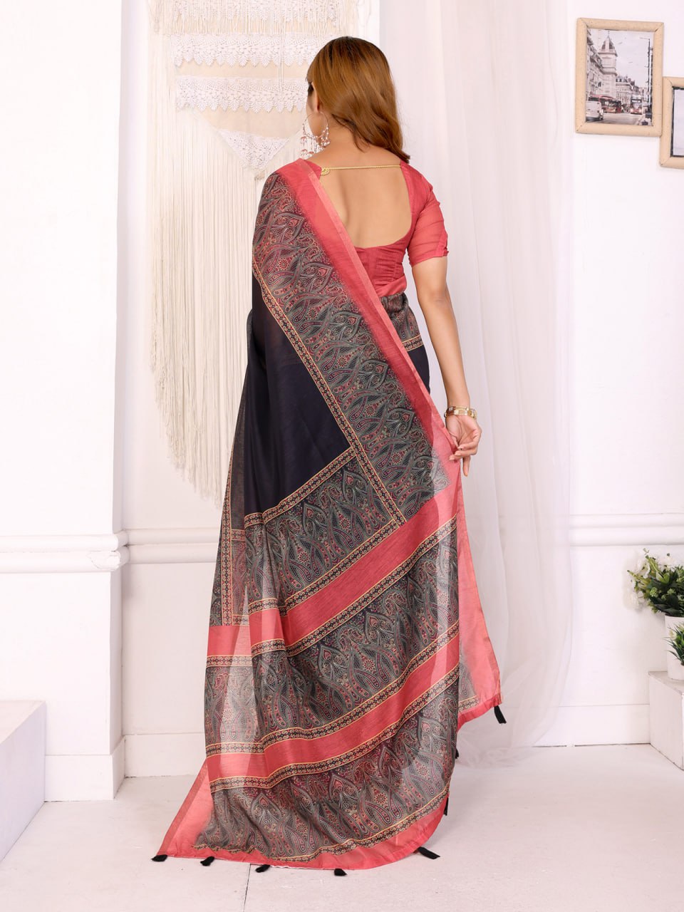 Elegant Black Saree with Reddish Pink Border