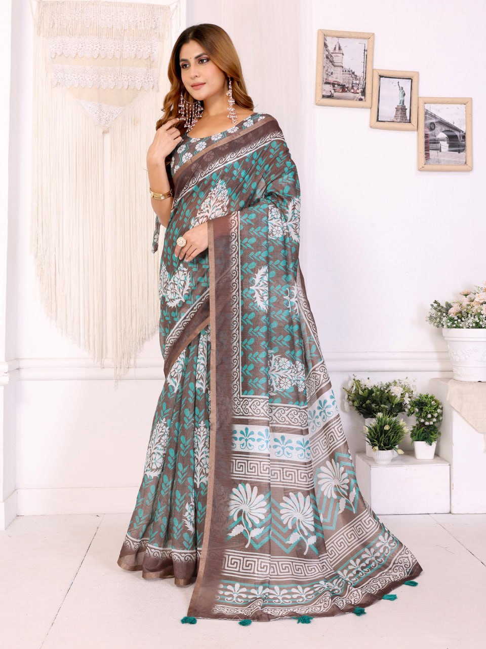 Elegant Chanderi Saree with Floral & Geometric Digital Print