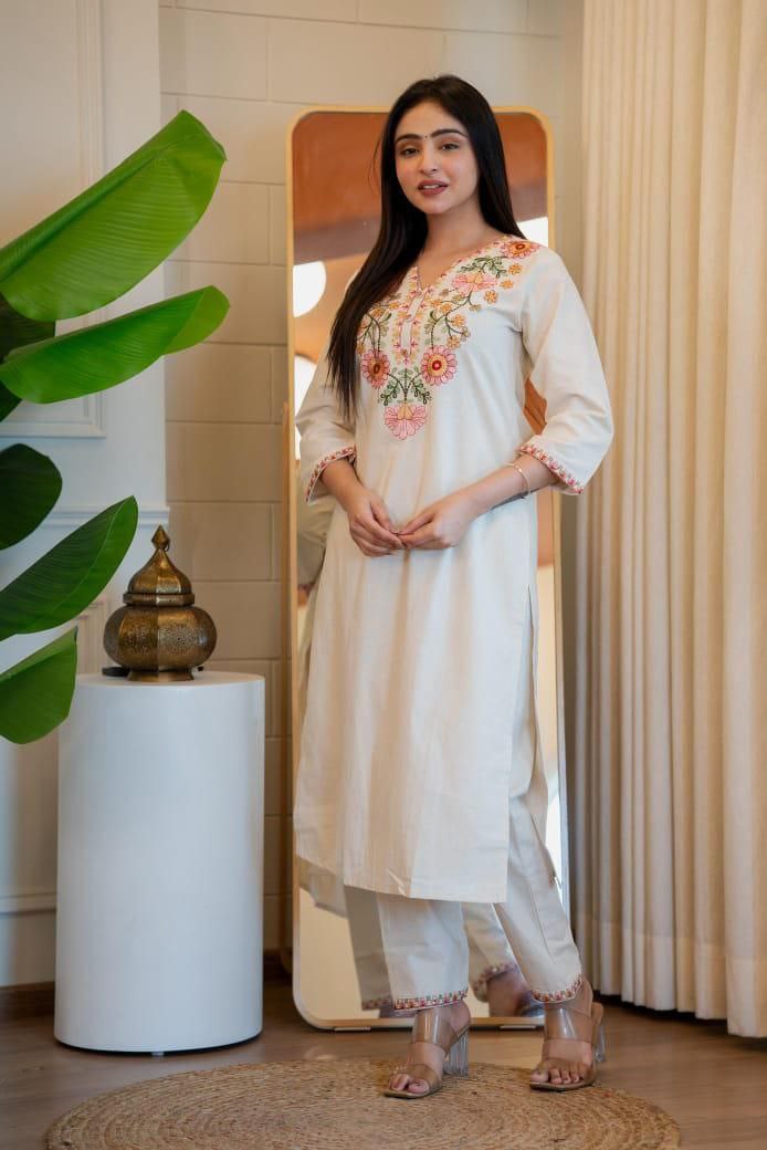New Designers Kurti Pent
