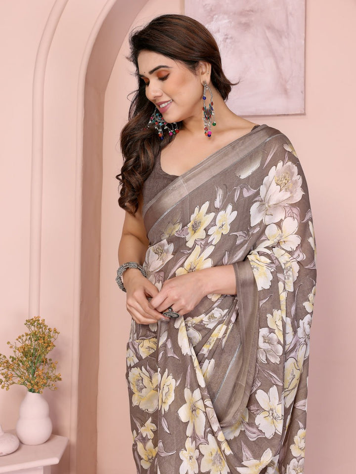 FLORAL SAREES WITH LIGHT COLORS