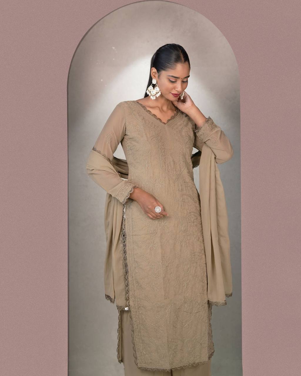 chikankari embroidery 3 pic suit