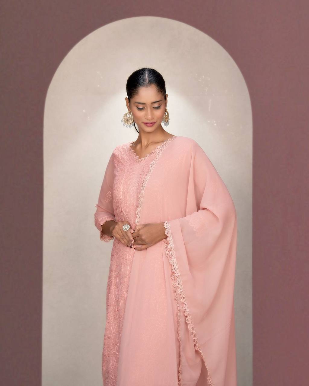 chikankari embroidery 3 pic suit