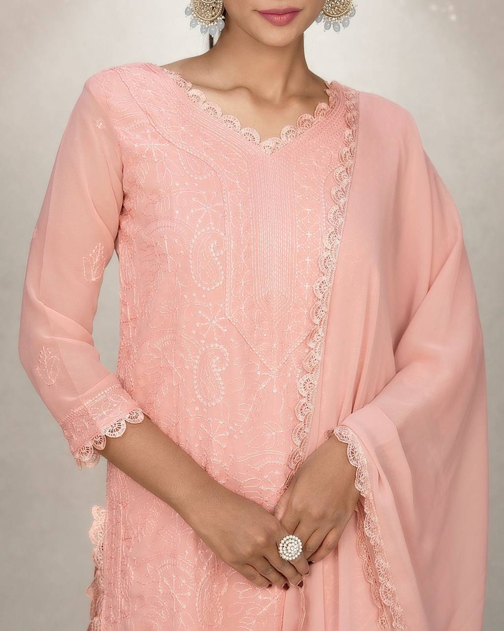 chikankari embroidery 3 pic suit