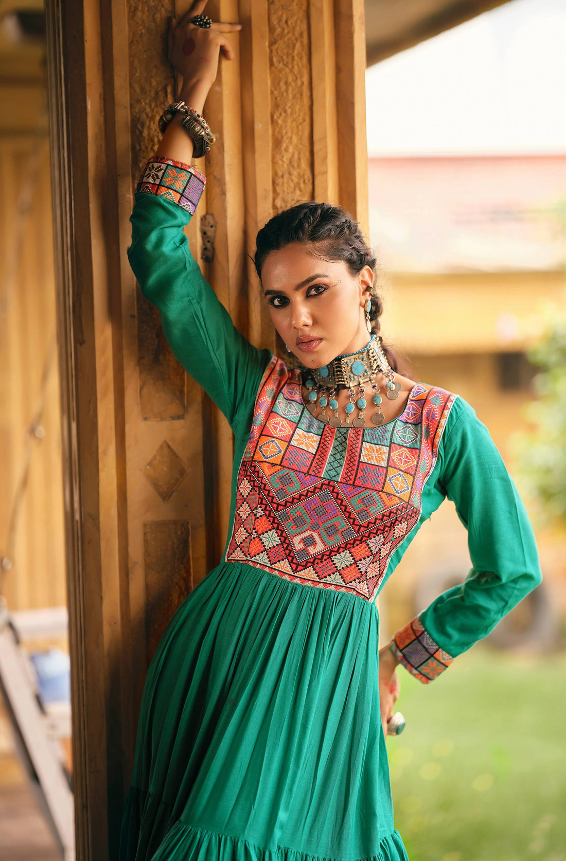 GAMTHI LOOK BEAUTY