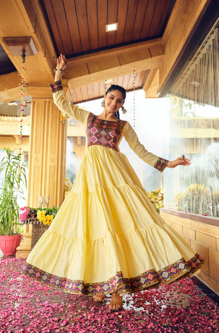 COTTON FABRIC BEAUTIFULL KURTI