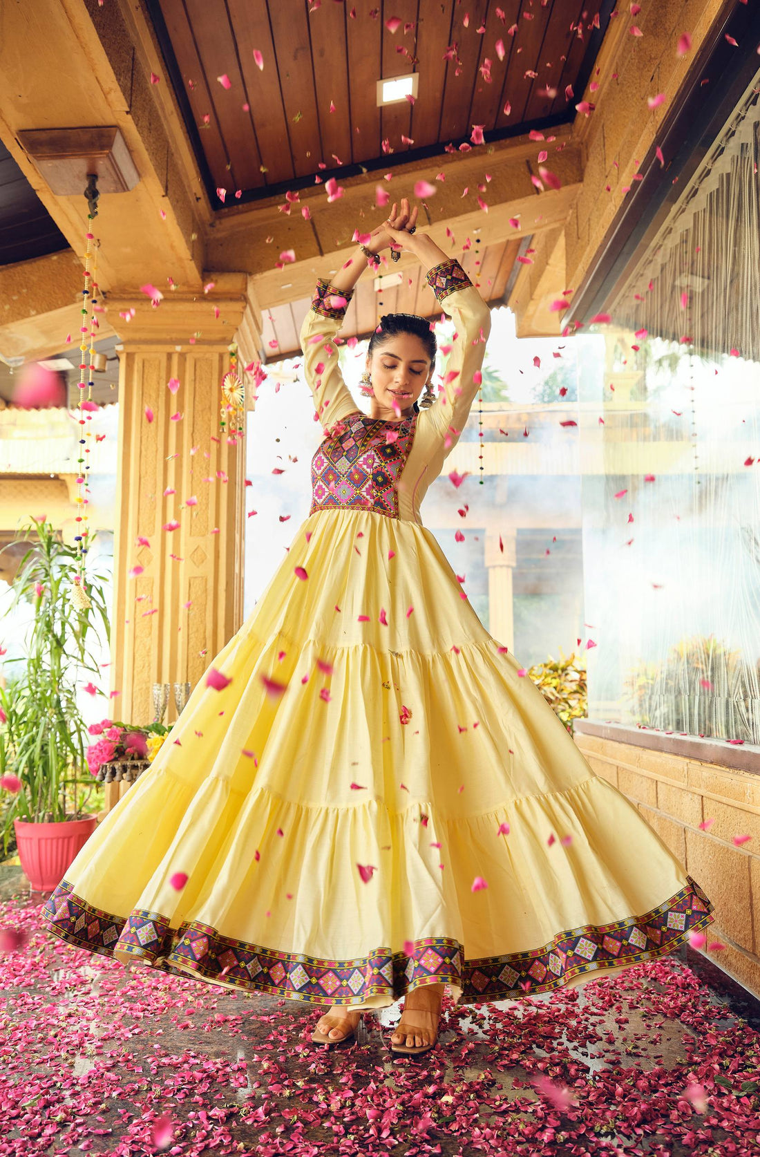 COTTON FABRIC BEAUTIFULL KURTI