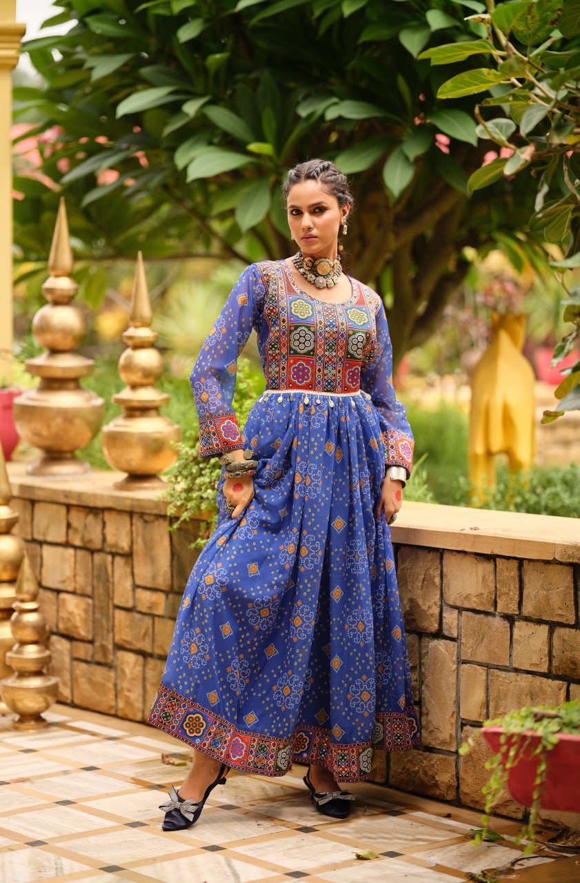 COLORFULL LOOK FOR NAVRATRI